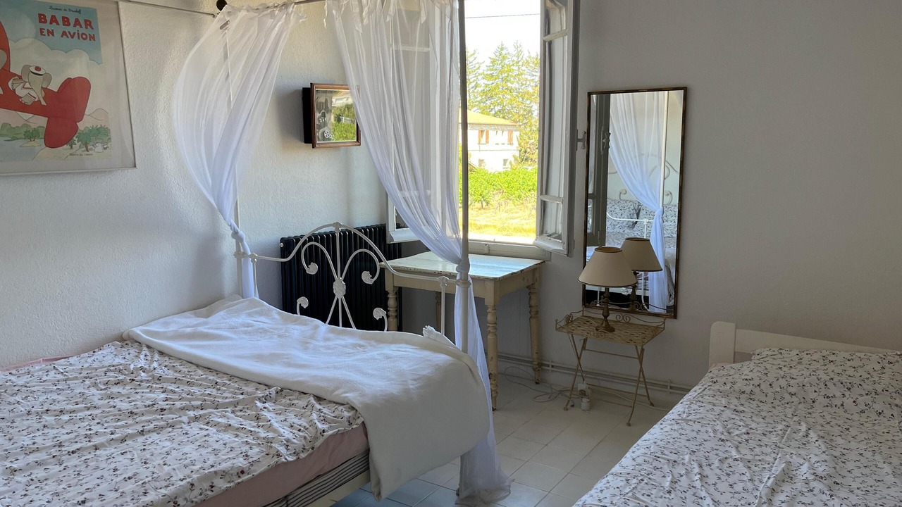 Photo of Bedroom in Saint-Quentin-la-Poterie