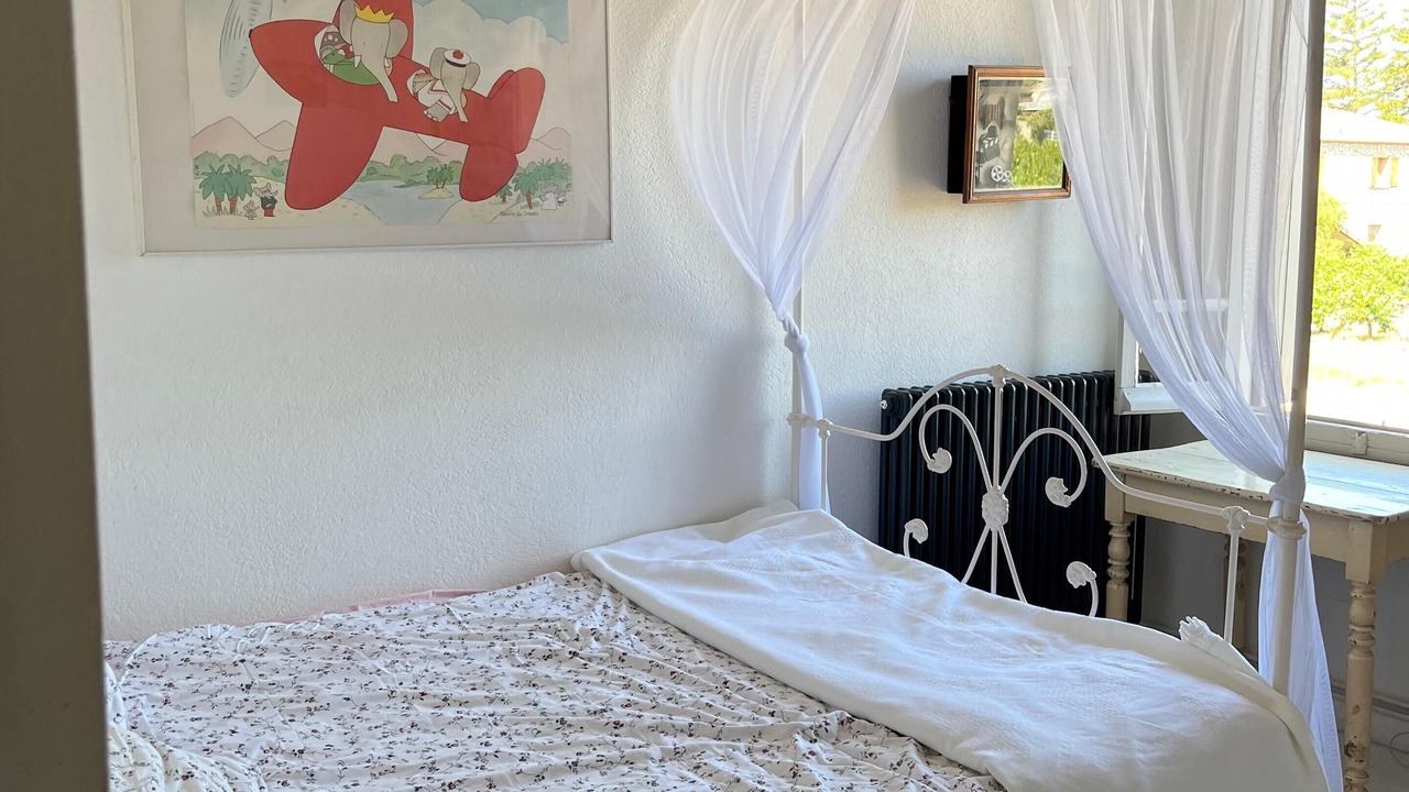 Photo of Bedroom in Saint-Quentin-la-Poterie