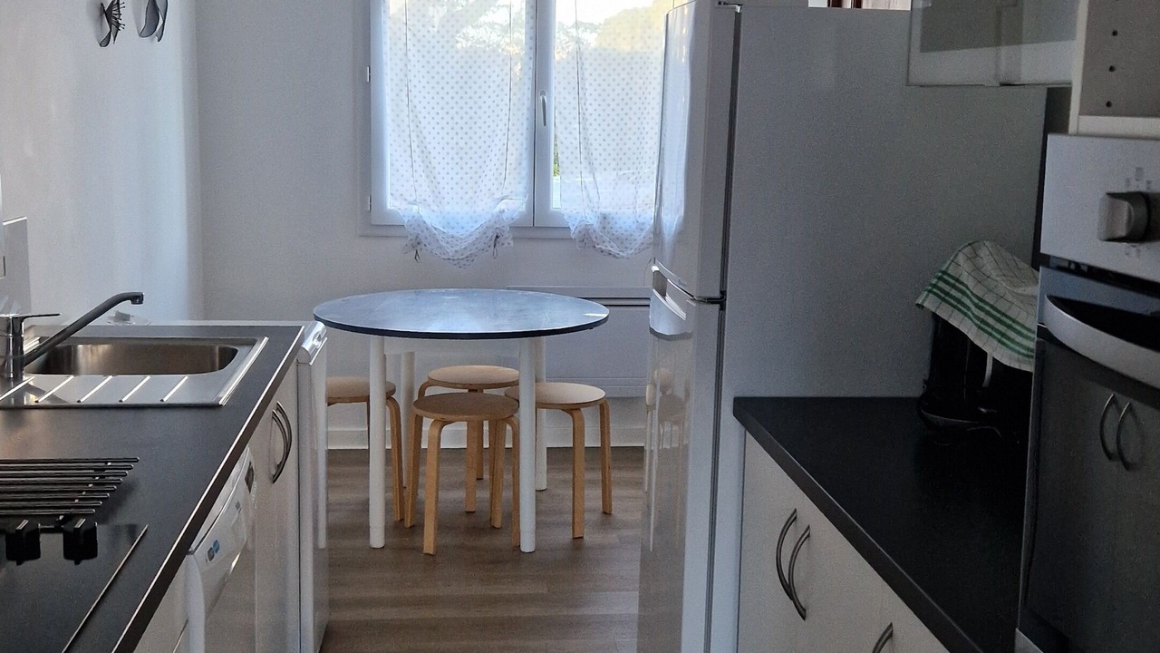 Photo of Kitchen in Le Grau-Du-Roi