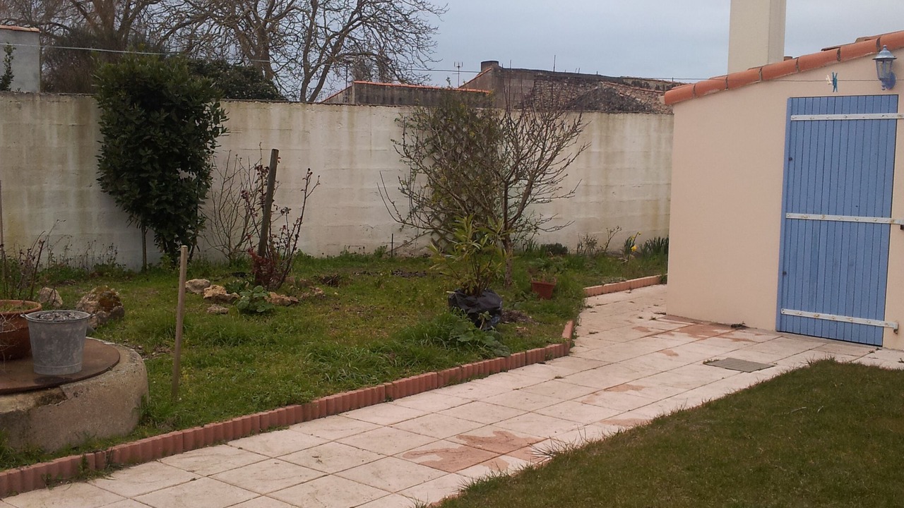 Photo of Outdoor in Bouin