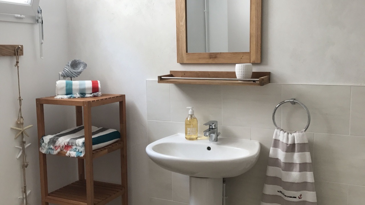 Photo of Bathroom in Fecamp