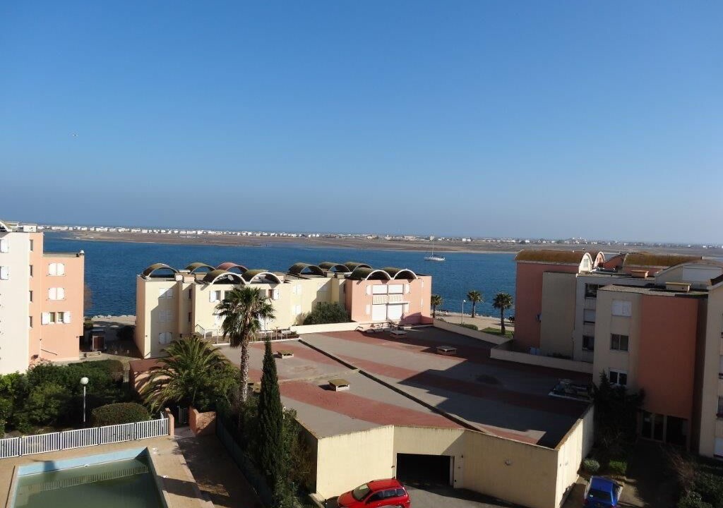 Photo of Outdoor in Port Rive Gauche