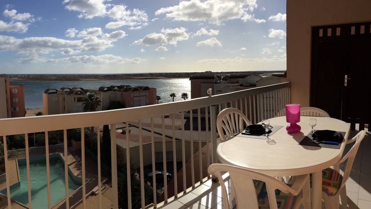 Photo of Outdoor in Port Rive Gauche