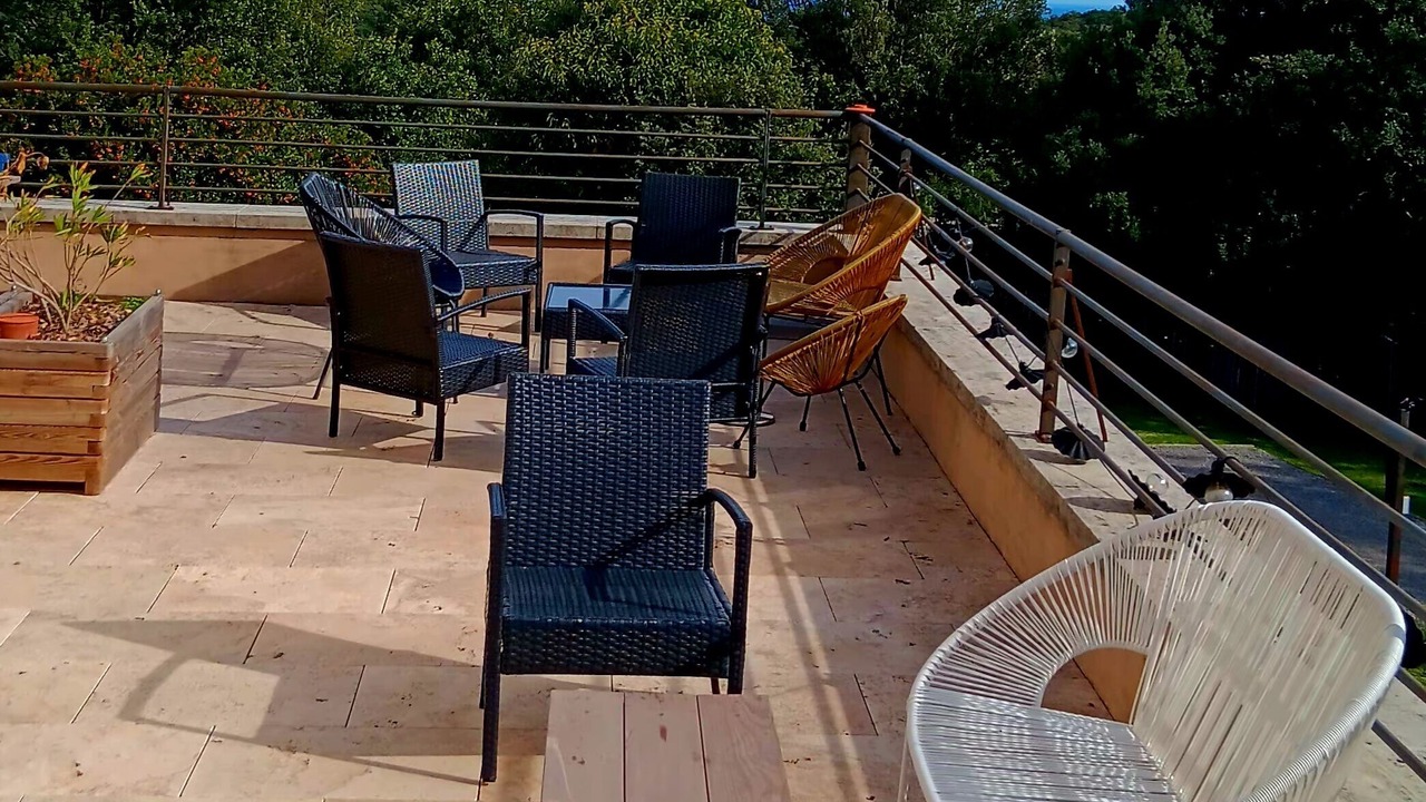 Photo of Patio Balcony in Colognac