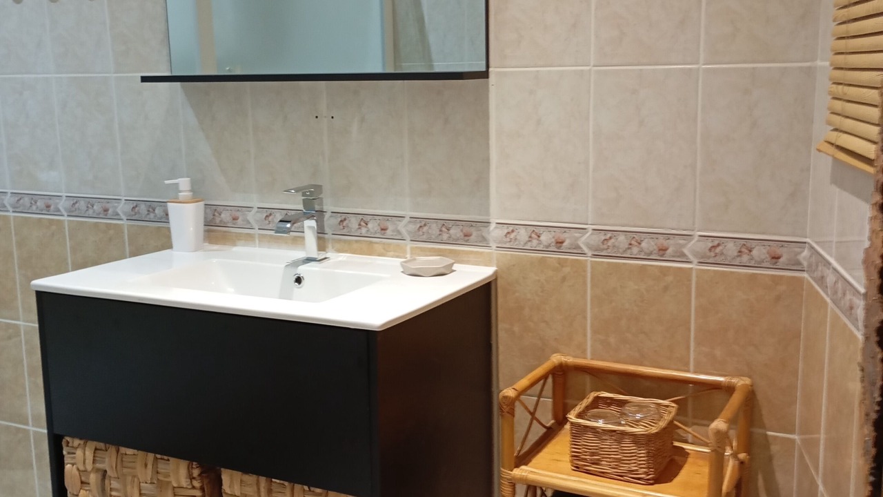 Photo of Bathroom in Puisserguier