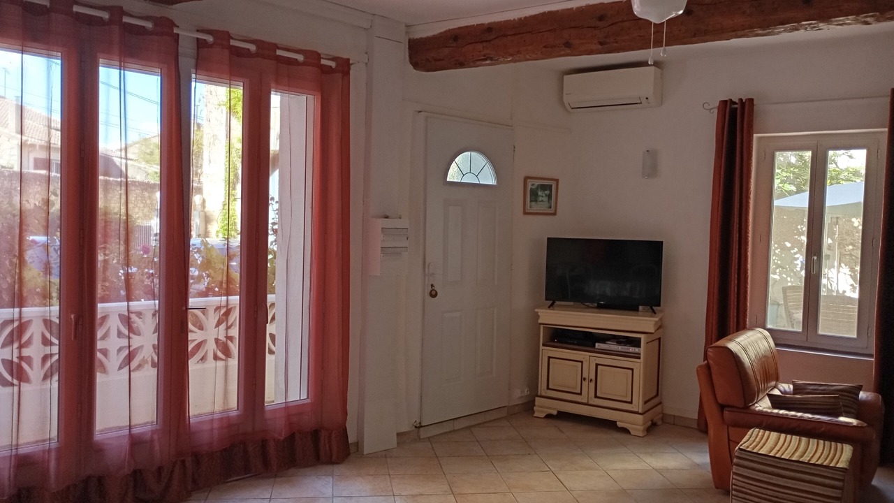 Photo of Livingroom in Puisserguier