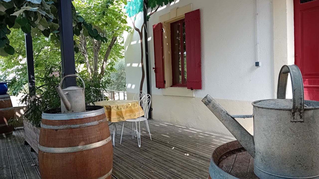 Photo of Outdoor in Pomas