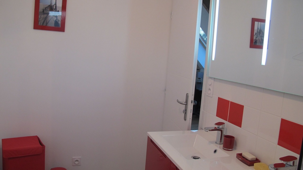 Photo of Bathroom in Fort-Mahon-Plage