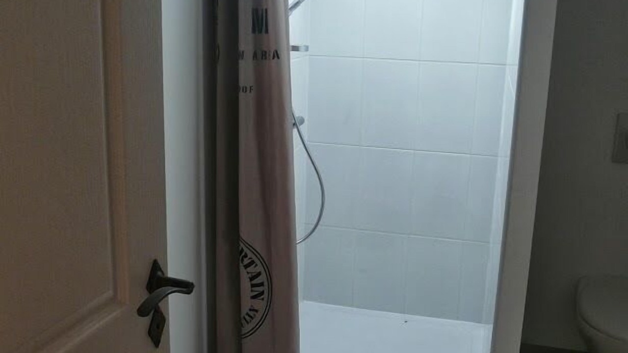 Photo of Bathroom in Roumens