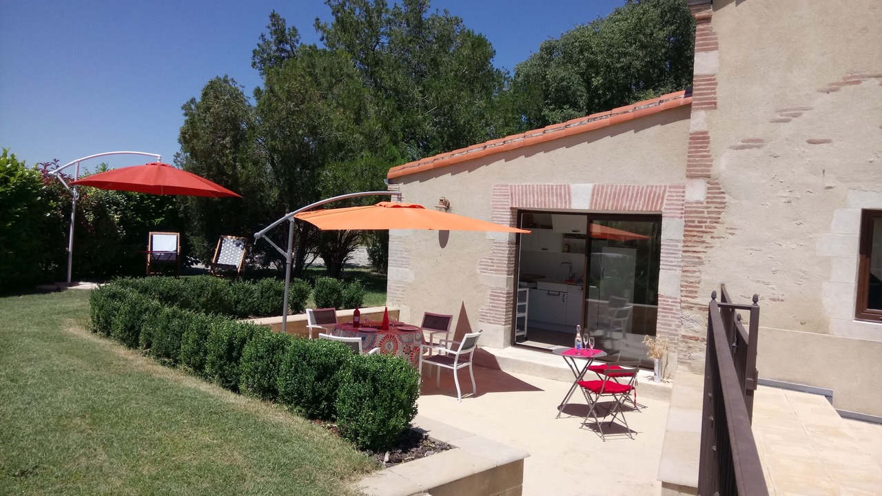 Photo of Outdoor in Roumens