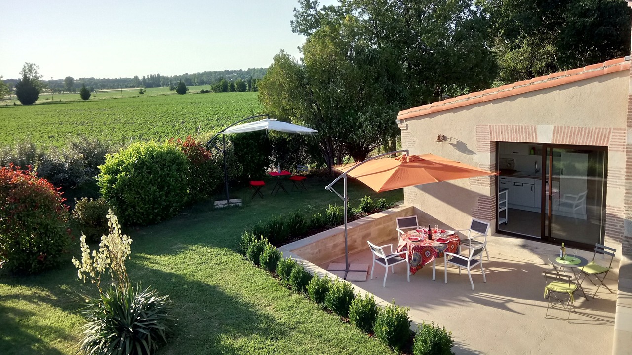 Photo of Outdoor in Roumens