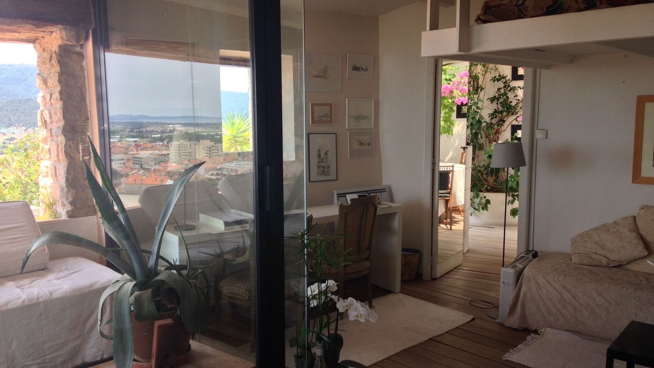 Photo of Others in Hyeres City Centre