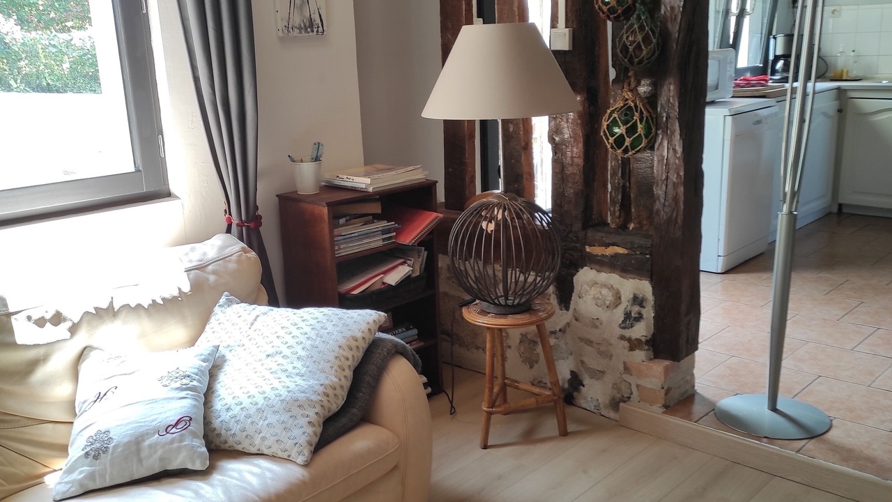 Photo of Livingroom in Ablon