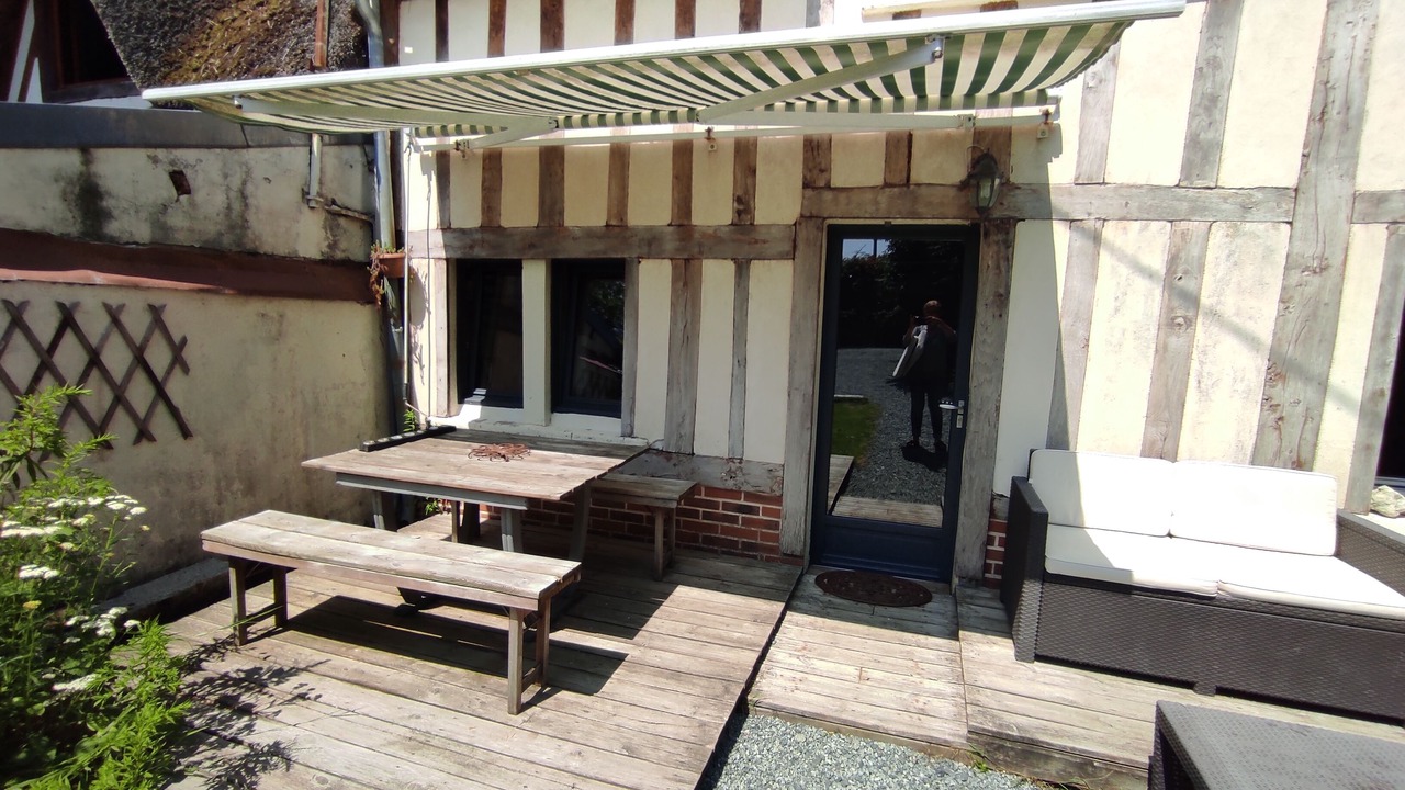 Photo of Outdoor in Ablon