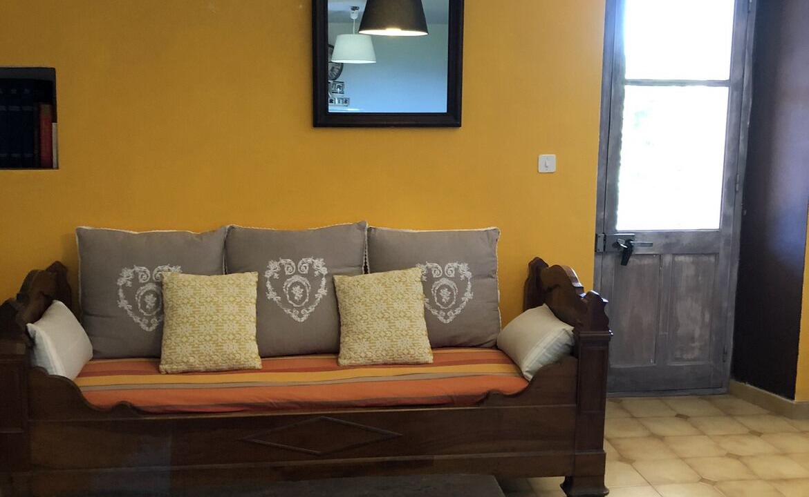 Photo of Livingroom in Zonza