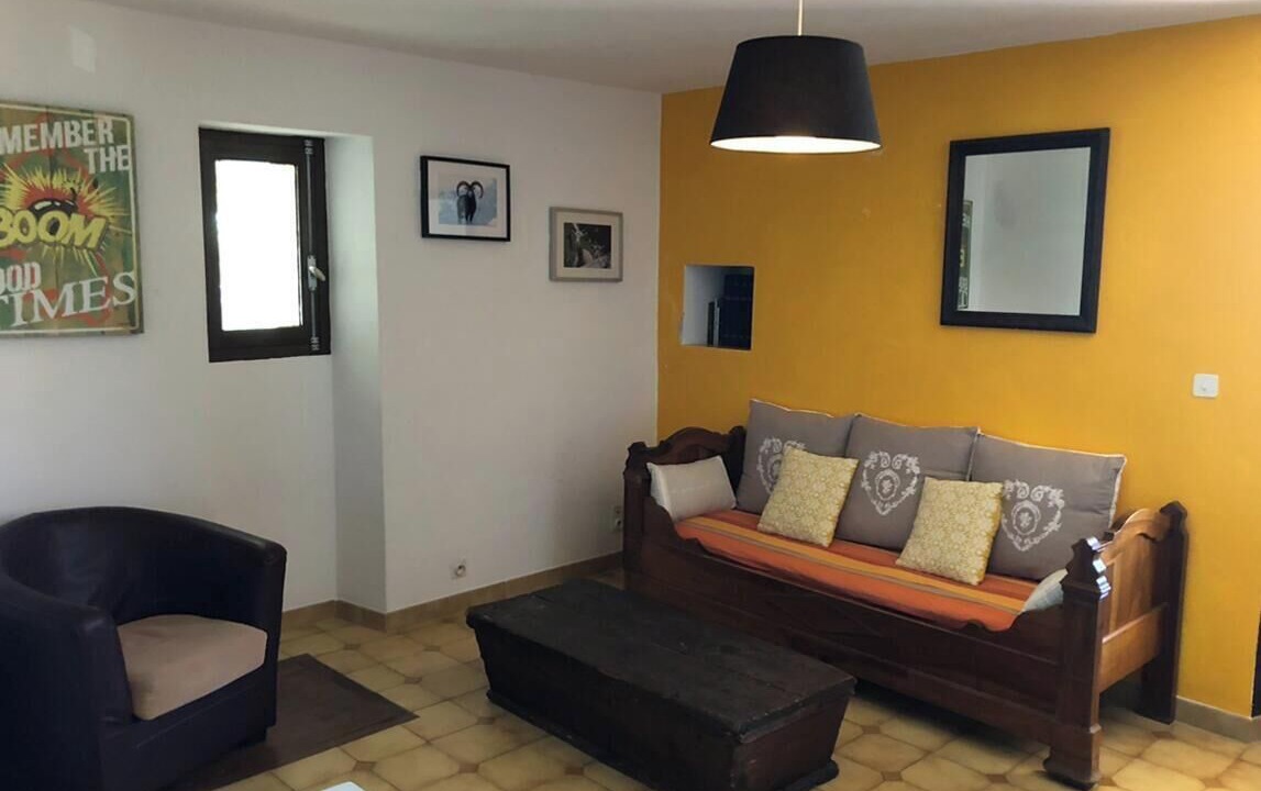 Photo of Livingroom in Zonza