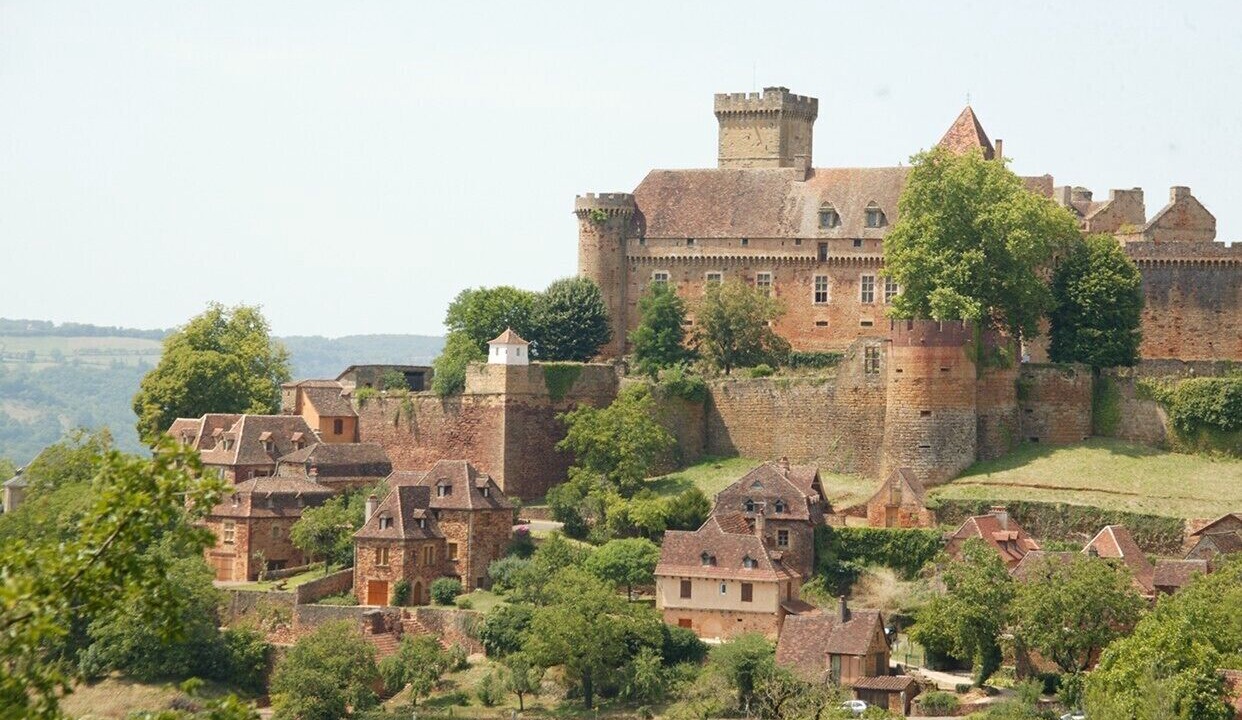 Photo of Others in Gintrac