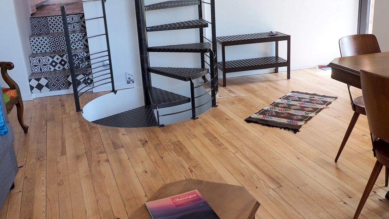 Photo of Others in Usson