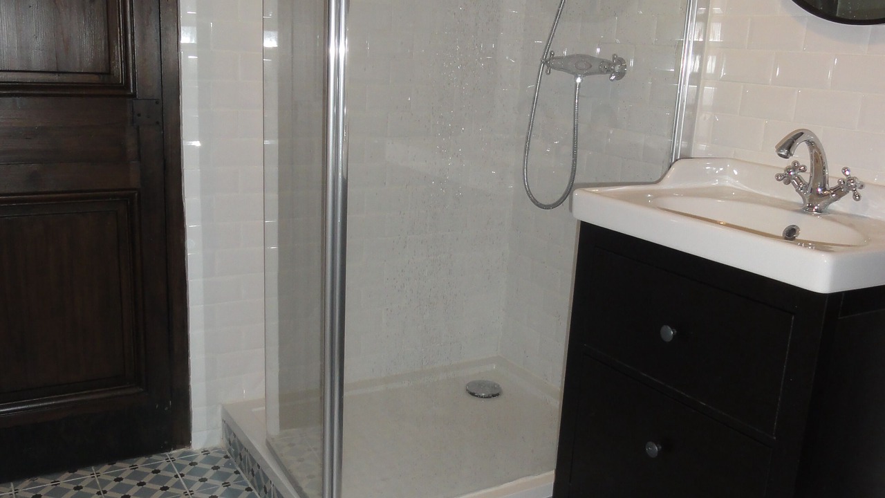 Photo of Bathroom in Vattetot-sur-Mer