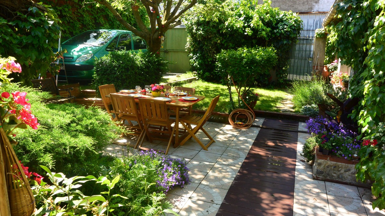 Photo of Outdoor in Minimes - Barriere de Paris