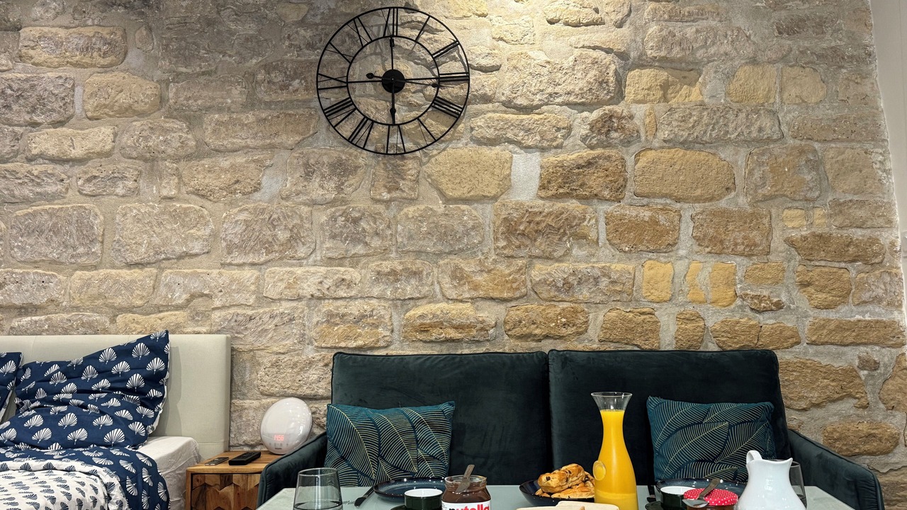 Photo of Bedroom in 5th Arrondissement
