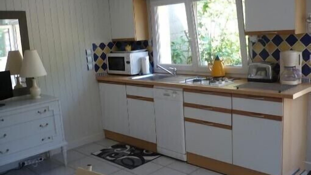 Photo of Kitchen in Saint-Jouan-des-Guerets