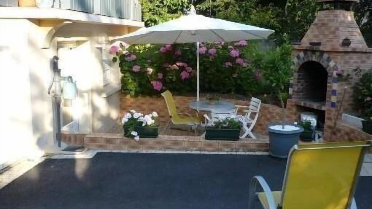 Photo of Patio Balcony in Saint-Jouan-des-Guerets