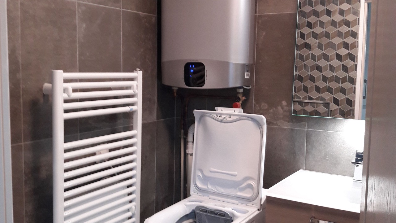Photo of Bathroom in Antony