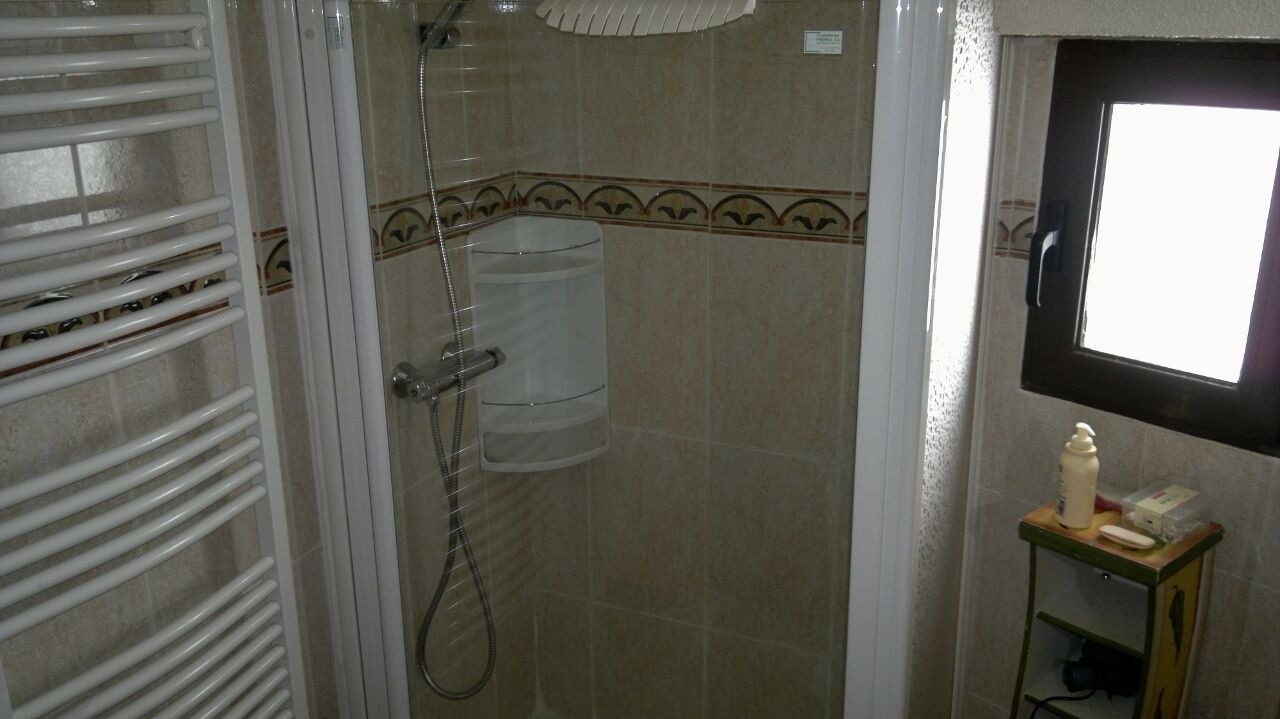Photo of Bathroom in Font-Romeu-Odeillo-Via