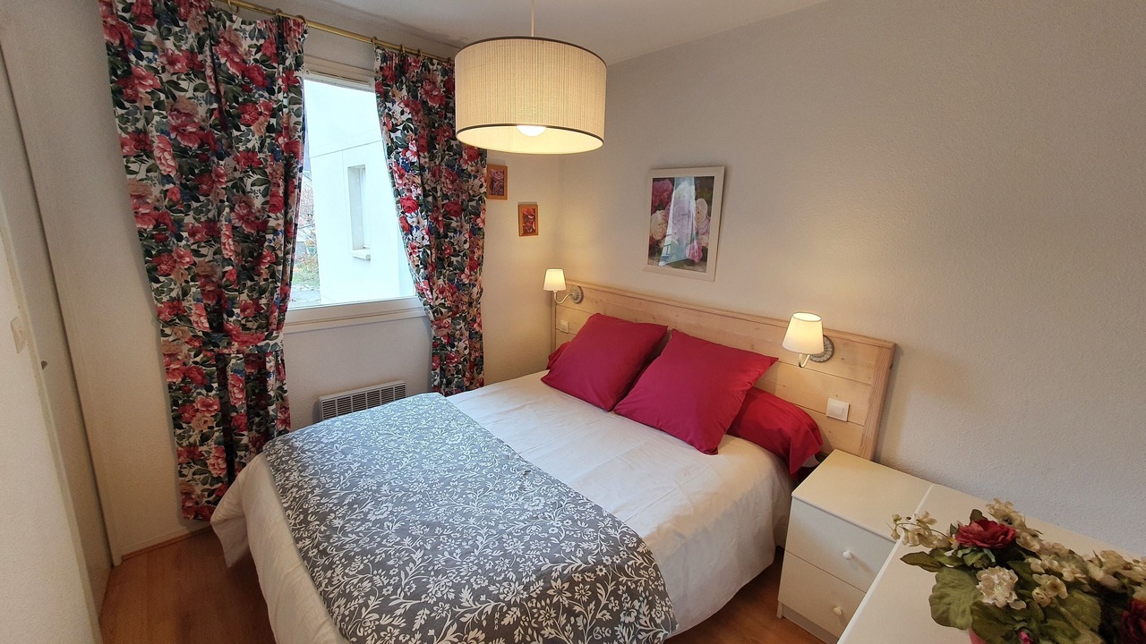 Photo of Bedroom in Bagneres-de-Luchon