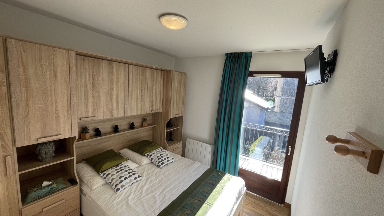 Photo of Bedroom in Bagneres-de-Luchon