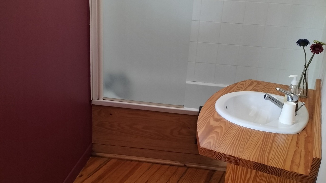 Photo of Bathroom in Maubec