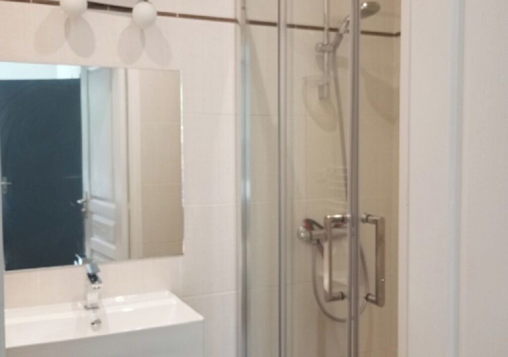 Photo of Bathroom in Cancale