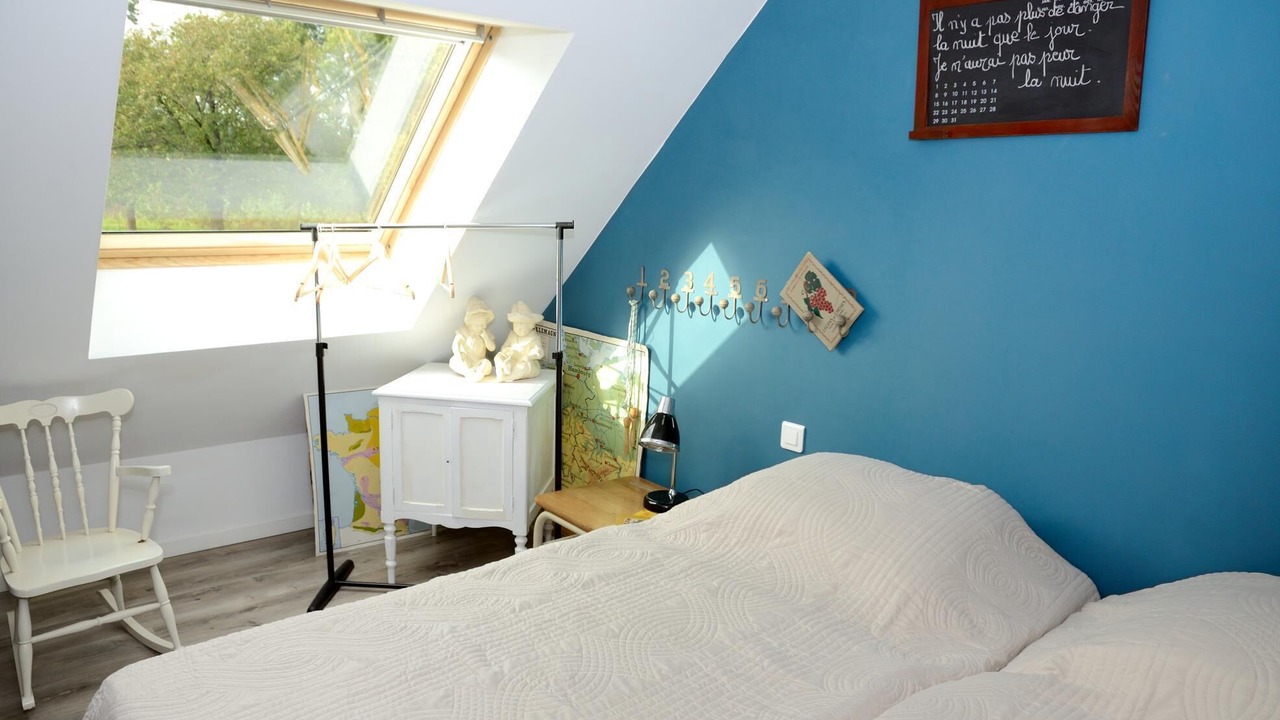 Photo of Bedroom in Alembon