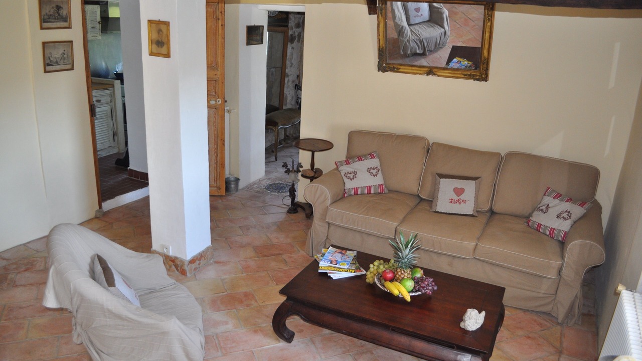 Photo of Livingroom in Bendejun