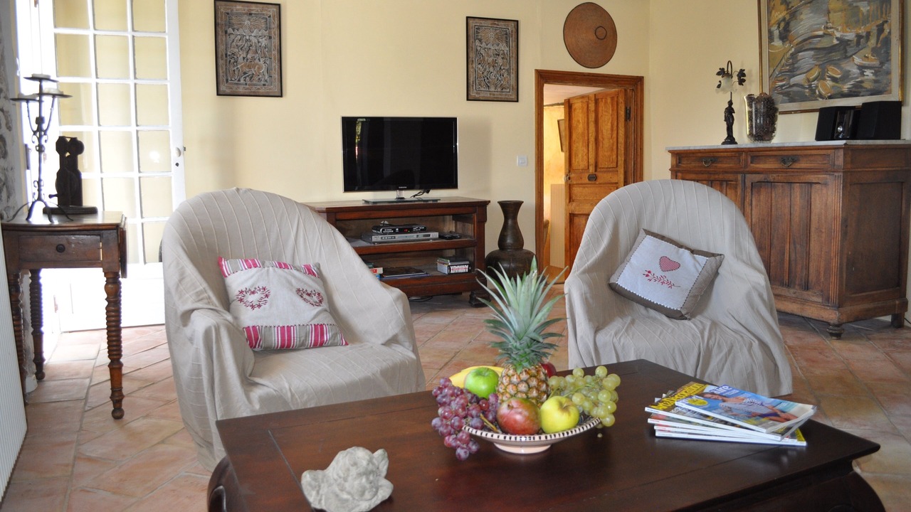 Photo of Livingroom in Bendejun
