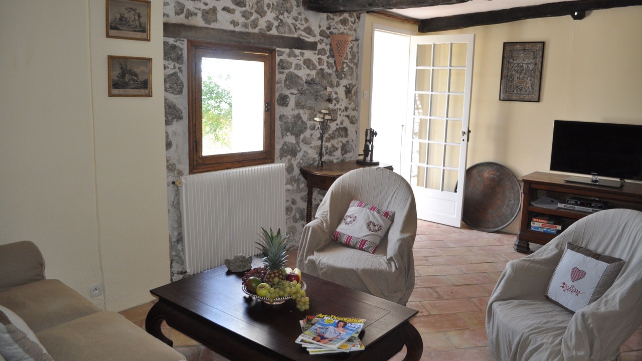 Photo of Livingroom in Bendejun