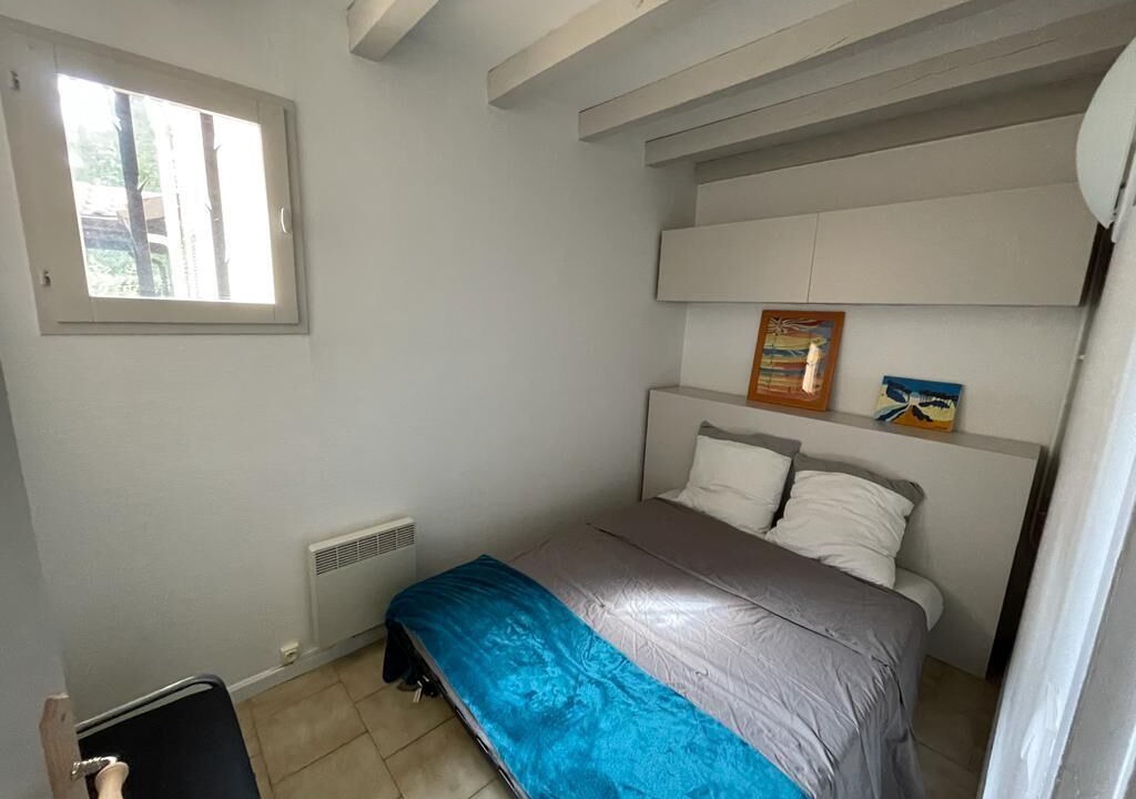 Photo of Bedroom in Contis-les-Bains