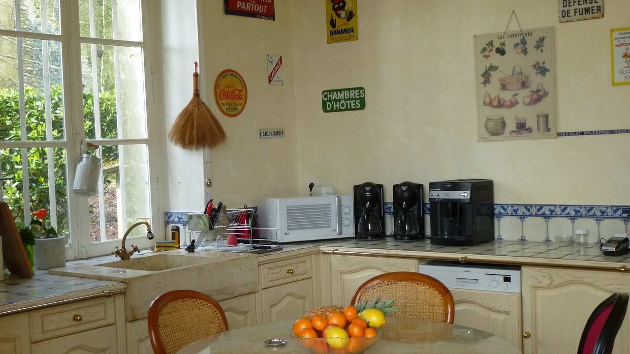 Photo of Others in Troo