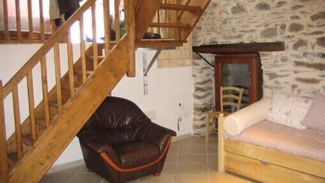 Photo of Livingroom in Perles-et-Castelet