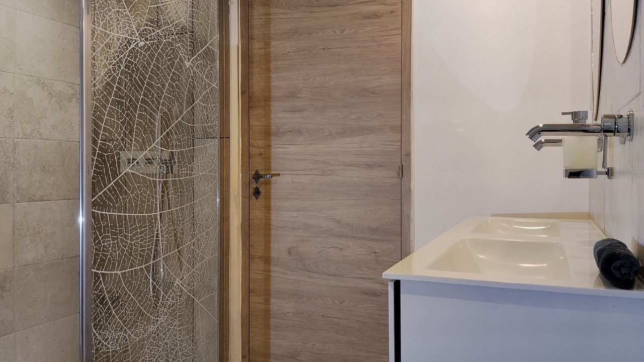 Photo of Bathroom in Villeneuve-les-Montreal