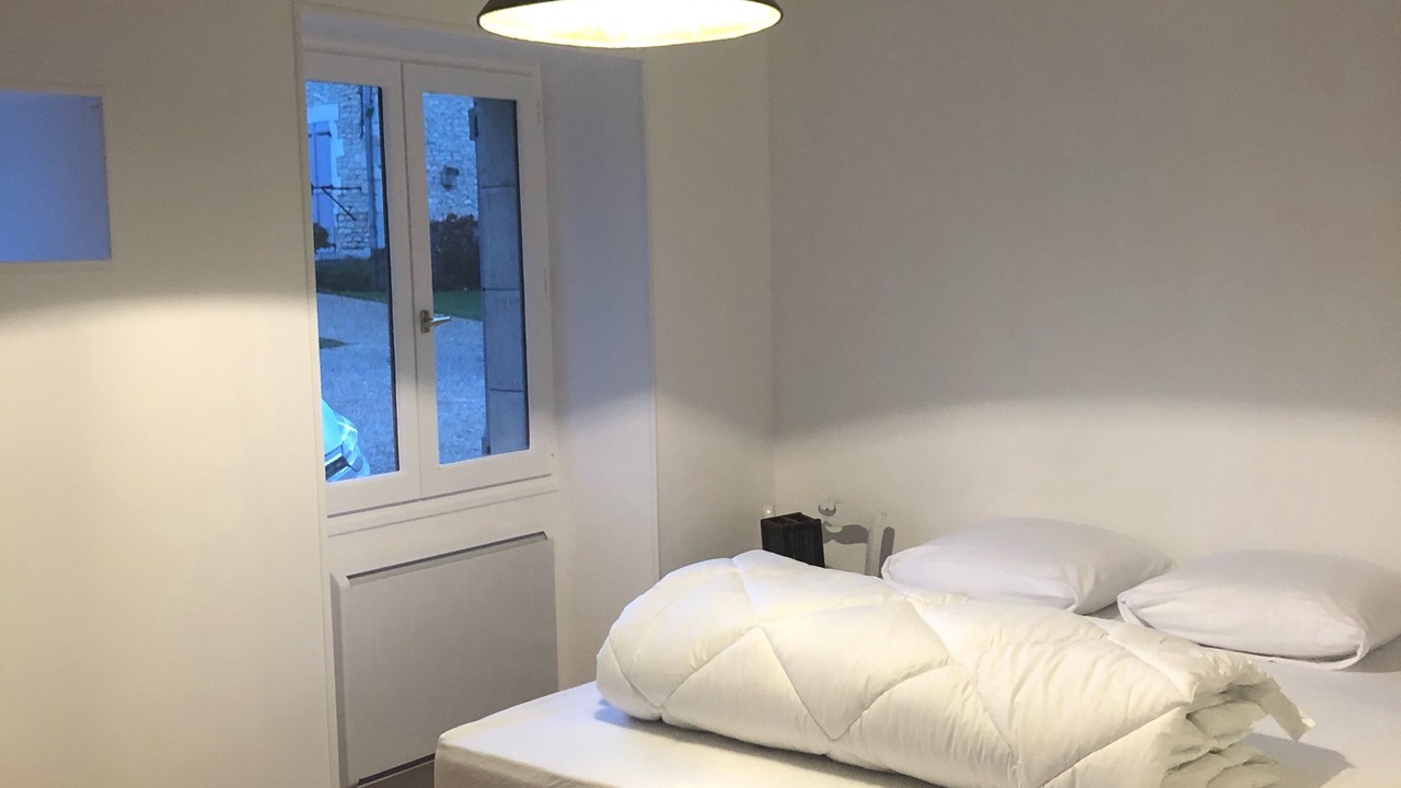 Photo of Bedroom in Druyes-les-Belles-Fontaines