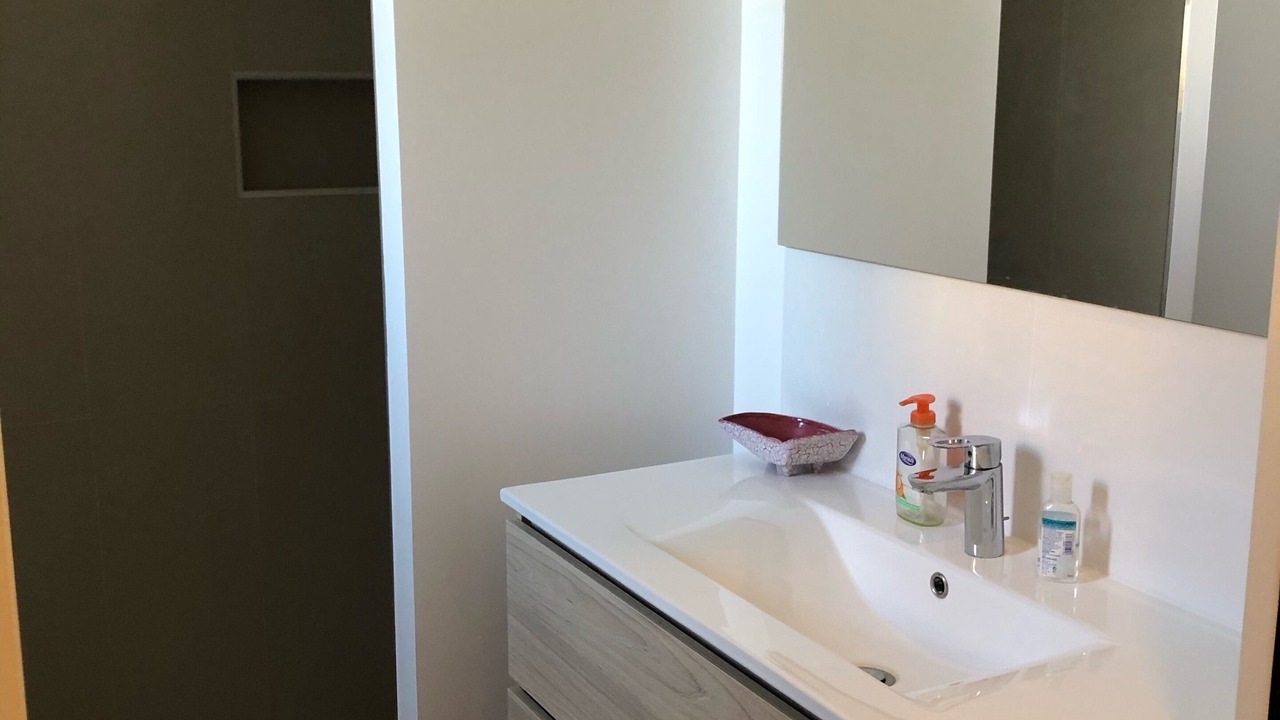 Photo of Bathroom in Druyes-les-Belles-Fontaines