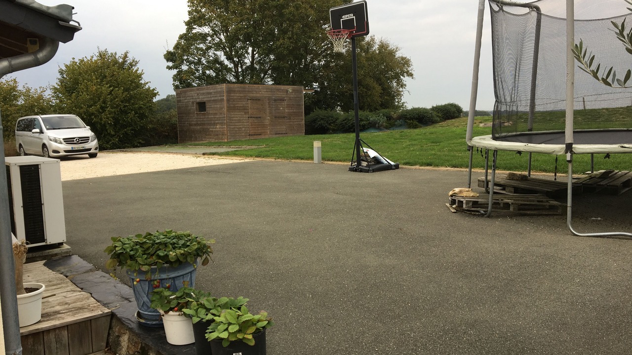 Photo of Outdoor in Ecuille