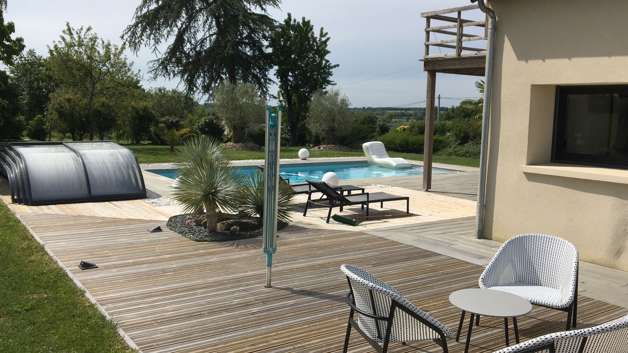 Photo of Outdoor in Ecuille