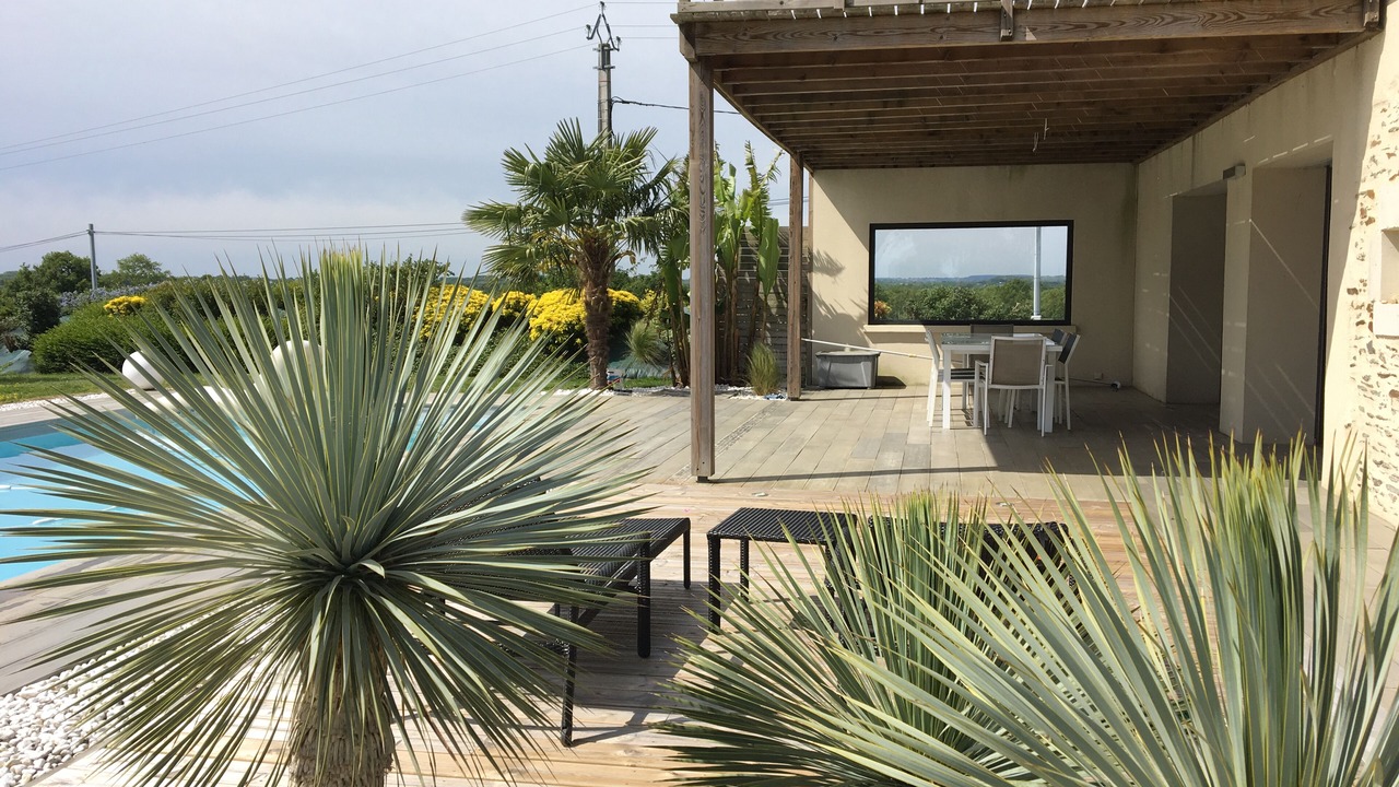 Photo of Outdoor in Ecuille