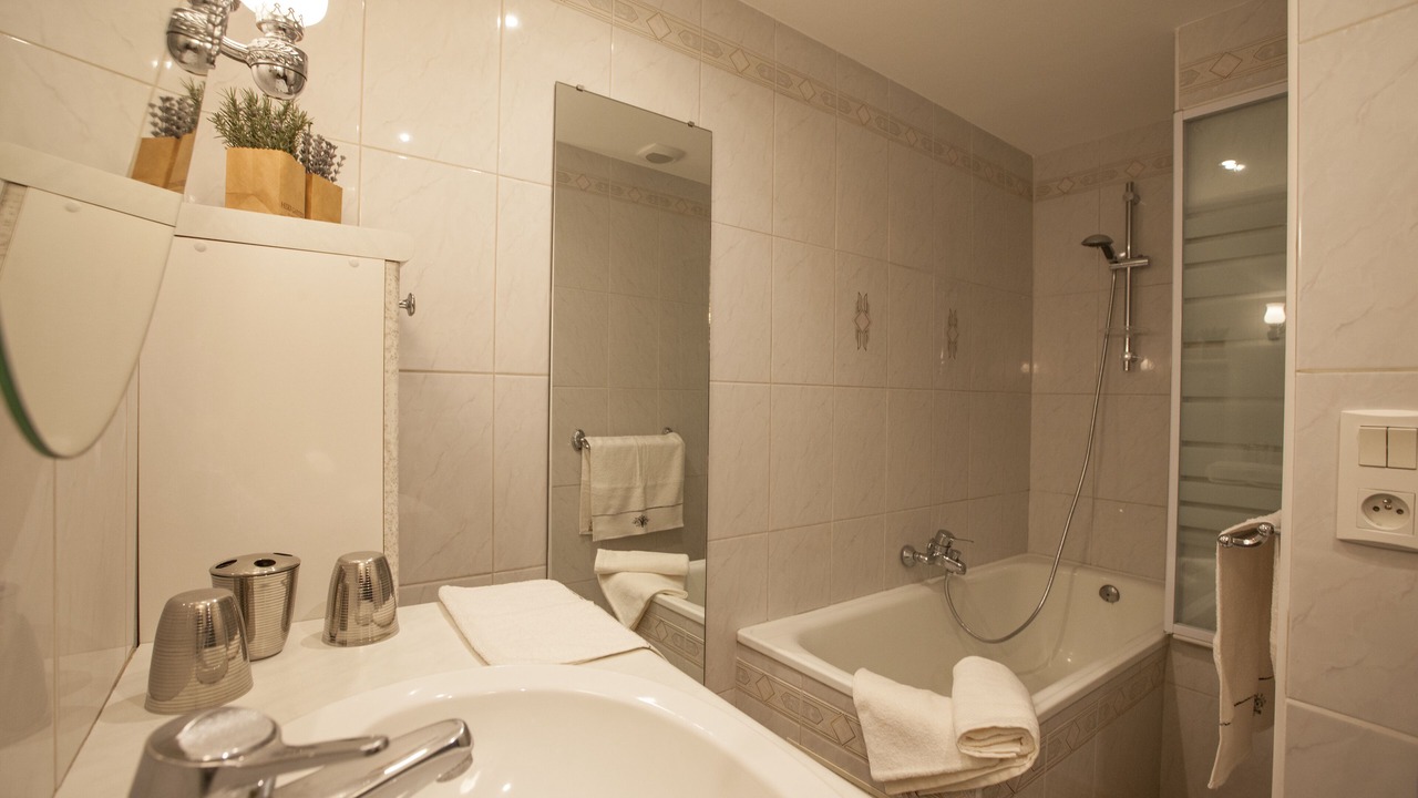 Photo of Bathroom in Ecouflant