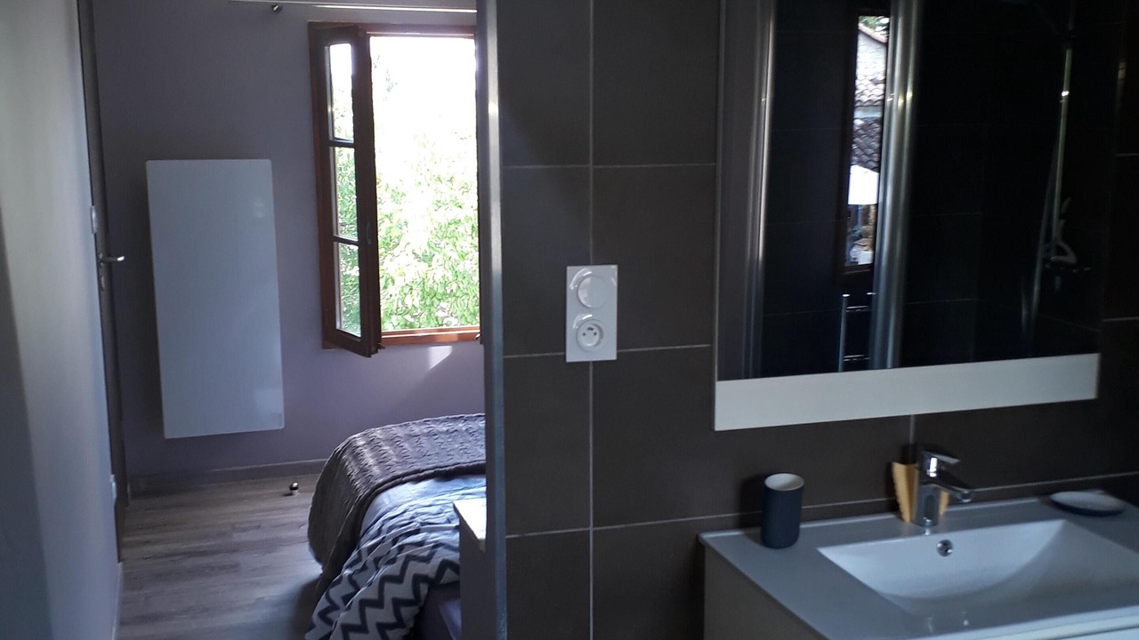 Photo of Bathroom in Loubers