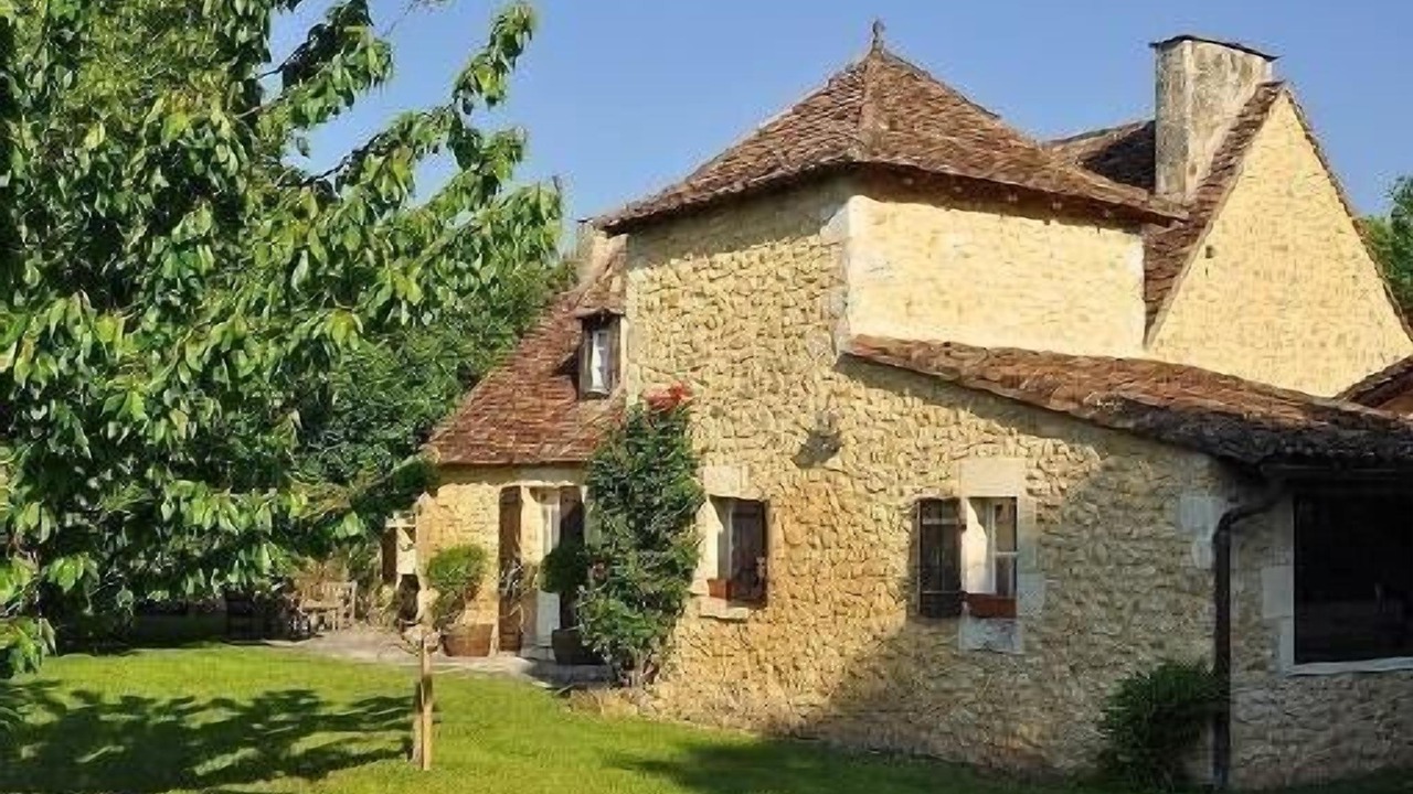 Photo of Outdoor in Saint-Martin-des-Combes