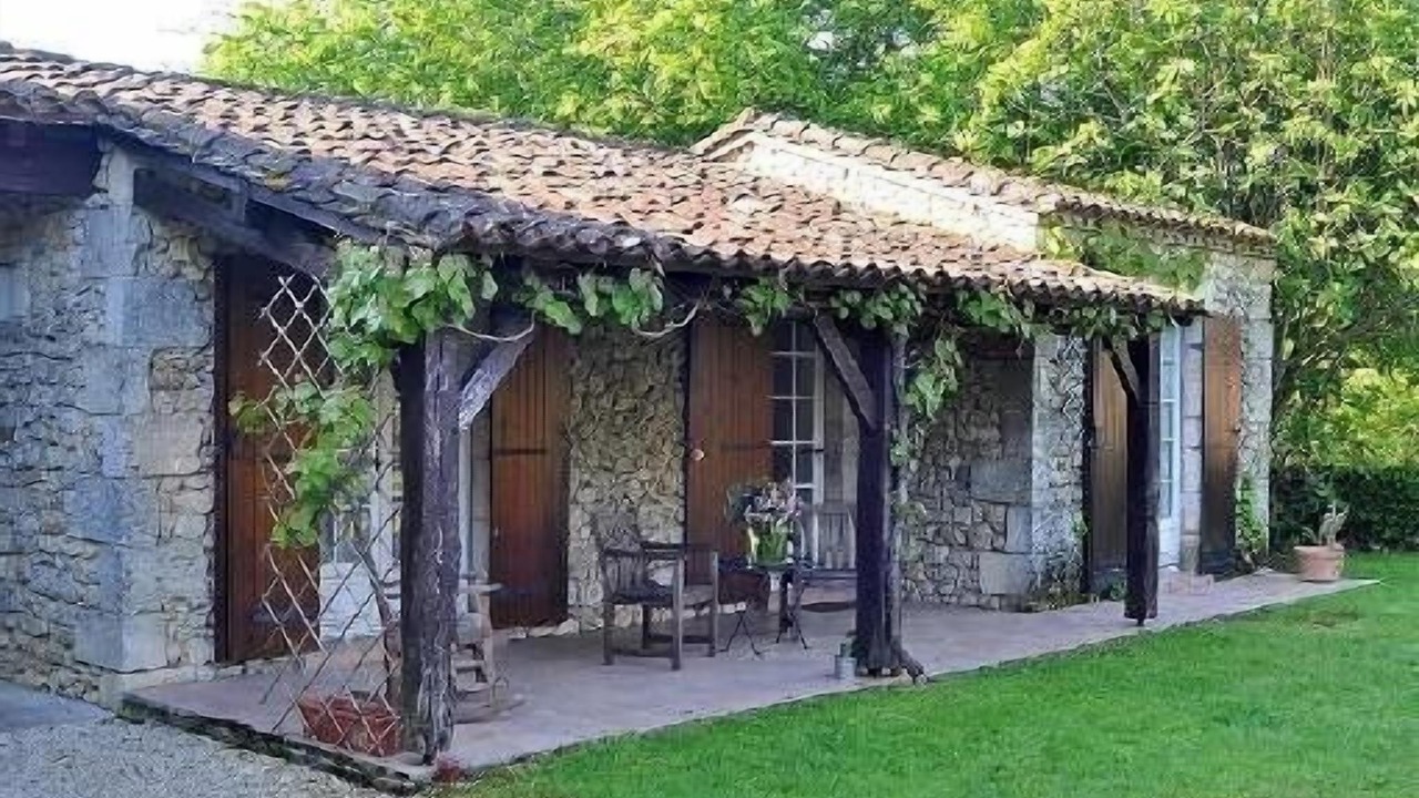 Photo of Outdoor in Saint-Martin-des-Combes